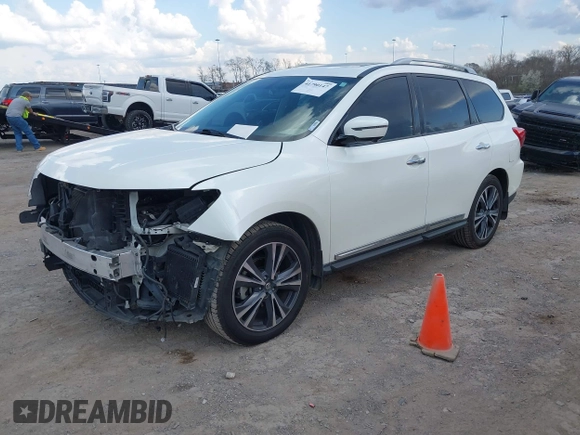 2019 Nissan Pathfinder S z VIN 5N1DR2MM5KC635874, wystawiony jako IAAI lot #41790147 z przebiegiem 97 710 mil mil oraz . Historia ofert i sprzedaży dostępna na DreamBid. Obrazek 18.