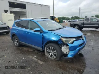 2016 Toyota RAV4 XLE z VIN 2T3RFREV8GW526994, wystawiony jako Copart lot #55227825 z przebiegiem 71 178 mil mil oraz Szkoda całkowita • Salvage title. Historia ofert i sprzedaży dostępna na DreamBid. Obrazek 4.