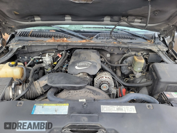 2001 Chevrolet Suburban LS z VIN 3GNEC16T51G199135, wystawiony jako IAAI lot #41748202 z przebiegiem 247 648 mil mil oraz . Historia ofert i sprzedaży dostępna na DreamBid. Obrazek 10.