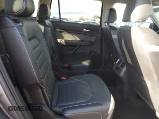 2021 Volkswagen Atlas SEL Premium R-Line with VIN 1V2FR2CA5MC536929, listed as a Copart auction lot 44397425 with 60,565 mi miles and Salvage title. Bid and sale history available at DreamBid. Image 11.