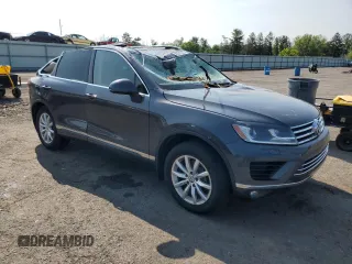 2015 Volkswagen Touareg Lux с VIN WVGEP9BP6FD003059, выставлен на аукционе Copart как лот 59670505 с пробегом 162 945 миль миль и Списание • Salvage title. История ставок и продаж доступна на DreamBid. Изображение 4.