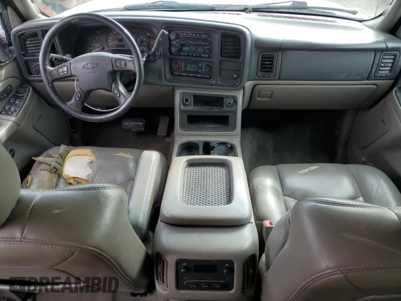 2005 Chevrolet Avalanche LS with VIN 3GNEC12Z35G156137, listed as a Copart auction lot 46142765 with 179,063 mi miles and Non Repairable. Bid and sale history available at carsss.com. Image 8.