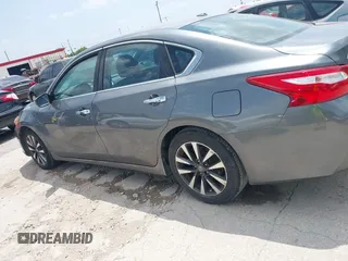 2017 Nissan Altima SV with VIN 1N4AL3AP9HC176781, listed as a IAAI auction lot 42308502 with 185,976 mi miles and . Bid and sale history available at DreamBid. Image 14.