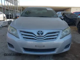 2011 Toyota Camry LE with VIN 4T4BF3EK8BR136604, listed as a IAAI auction lot 41825050 with 135,310 mi miles. Bid and sale history available at carsss.com. Image 13.