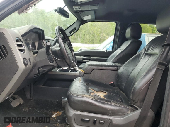 2012 Ford F-350 XL z VIN 1FT8W3BT0CEB53642, wystawiony jako Copart lot #52961455 z przebiegiem 292 093 mil mil oraz Czysty tytuł • Clean title. Historia ofert i sprzedaży dostępna na DreamBid. Obrazek 7.
