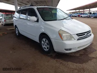 2007 Kia Sedona EX with VIN KNDMB233276111265, listed as a IAAI auction lot 41973188 with 197,754 mi miles. Bid and sale history available at carsss.com. Image 1.