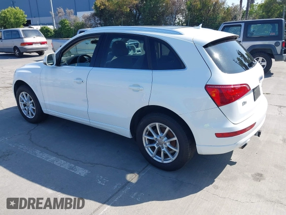 2011 Audi Q5 Premium Plus с VIN WA1LFAFPXBA079187, выставлен на аукционе IAAI как лот 42413279 с пробегом Не указан миль и . История ставок и продаж доступна на DreamBid. Изображение 3.
