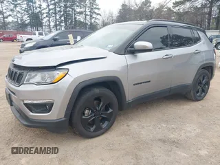 2021 Jeep Compass Altitude с VIN 3C4NJCBB1MT597509, выставлен на аукционе IAAI как лот 41800869 с пробегом 70 896 миль миль и . История ставок и продаж доступна на DreamBid. Изображение 17.