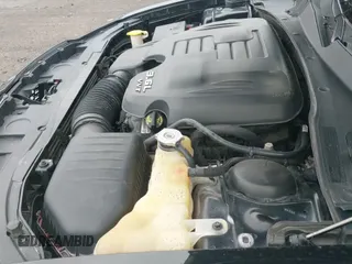2015 Chrysler 300 S с VIN 2C3CCAGG6FH892339, выставлен на аукционе IAAI как лот 42438322 с пробегом 130 580 миль миль и . История ставок и продаж доступна на DreamBid. Изображение 19.
