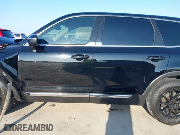 2021 Kia Telluride LX with VIN 5XYP24HC3MG152384, listed as a IAAI auction lot 41520433 with 76,032 mi miles and . Bid and sale history available at DreamBid. Image 15.