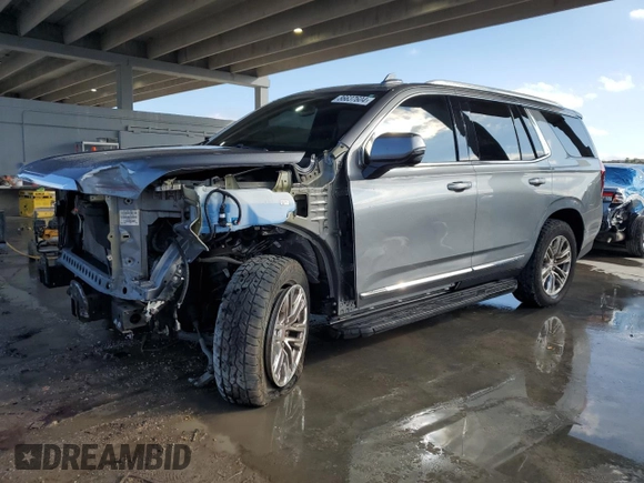 2021 GMC Yukon SLT with VIN 1GKS2BKD4MR123045, listed as a Copart auction lot 86637604 with 100,182 mi miles and Salvage Title. Bid and sale history available at carsss.com. Image 1.