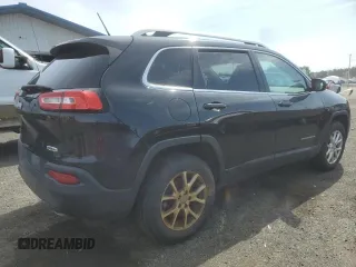 2014 Jeep Cherokee Altitude with VIN 1C4PJMCSXEW121087, listed as a Copart auction lot 50429715 with 172,461 mi miles and Clean Title. Bid and sale history available at carsss.com. Image 3.