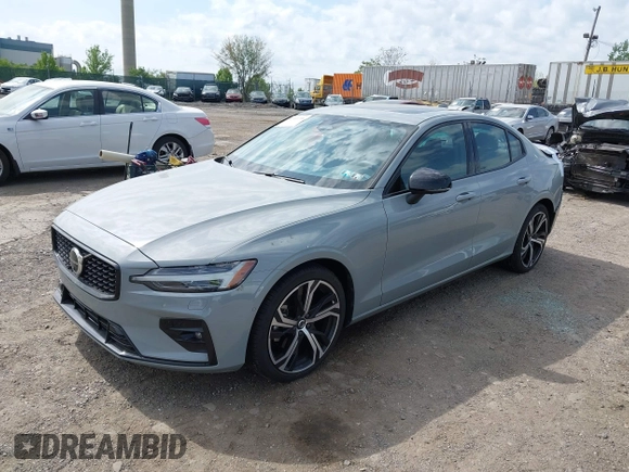 2024 Volvo S60 Plus Dark Theme with VIN 7JRL12TL2RG301001, listed as a IAAI auction lot 42160706 with 13,759 mi miles and . Bid and sale history available at DreamBid. Image 18.