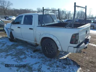 2014 Ram 1500 Express z VIN 1C6RR7KT5ES225661, wystawiony jako IAAI lot #41363288 z przebiegiem 147 841 mil mil oraz . Historia ofert i sprzedaży dostępna na DreamBid. Obrazek 3.