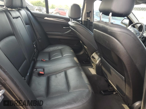 2014 BMW 5 Series 528i xDrive with VIN WBA5A7C55ED612212, listed as a Copart auction lot 60968555 with 196,653 mi miles and Salvage title. Bid and sale history available at DreamBid. Image 10.