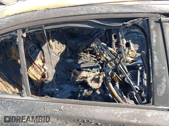 2017 Infiniti Q50 Premium z VIN JN1EV7AP7HM740731, wystawiony jako IAAI lot #41704342 z przebiegiem Nie podano mil oraz . Historia ofert i sprzedaży dostępna na DreamBid. Obrazek 8.