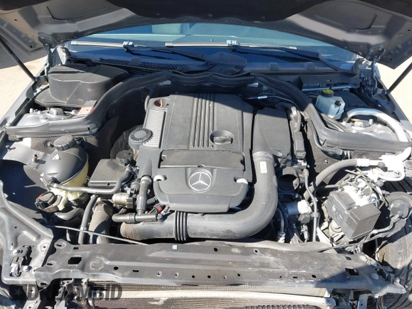 2012 Mercedes-Benz C-Class C 250 Sport with VIN WDDGF4HB8CA713047, listed as a IAAI auction lot 41830035 with 95,806 mi miles. Bid and sale history available at carsss.com. Image 10.
