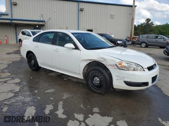 2014 Chevrolet Impala Police Police z VIN 2G1WD5E34E1158876, wystawiony jako Copart lot #55107095 z przebiegiem 151 734 mil mil oraz Szkoda całkowita • Salvage title. Historia ofert i sprzedaży dostępna na DreamBid. Obrazek 4.