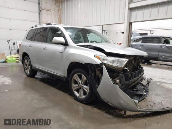 2013 Toyota Highlander Limited with VIN 5TDDK3EHXDS175547, listed as a IAAI auction lot 41334864 with 135,049 mi miles and . Bid and sale history available at DreamBid. Image 1.