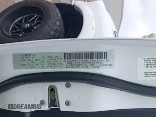 2019 Ram 2500 Big Horn with VIN 3C6UR5DL7KG587151, listed as a IAAI auction lot 42086628 with 137,868 mi miles. Bid and sale history available at carsss.com. Image 9.