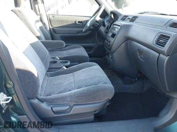 2001 Honda CR-V EX with VIN JHLRD18661C049197, listed as a IAAI auction lot 41795350 with 216,746 mi miles. Bid and sale history available at carsss.com. Image 5.
