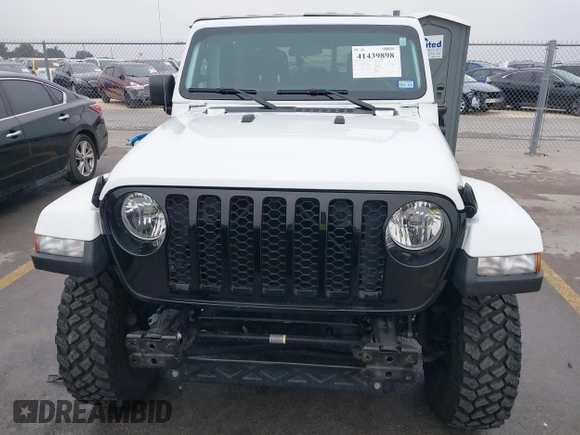 2021 Jeep Gladiator Willys with VIN 1C6HJTAG1ML575474, listed as a IAAI auction lot 41439898 with 44,335 mi miles and . Bid and sale history available at DreamBid. Image 13.