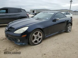 2006 Mercedes-Benz SLK-Class 3.5L with VIN WDBWK56F56F105831, listed as a Copart auction lot 88789115 with 149,421 mi miles and Salvage Title. Bid and sale history available at carsss.com. Image 1.