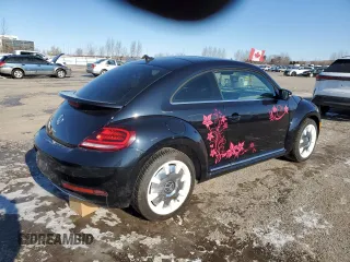 2019 Volkswagen Beetle SE with VIN 3VWJD7ATXKM702995, listed as a Copart auction lot 88101565 with 0 mi miles and Clean Title. Bid and sale history available at carsss.com. Image 3.