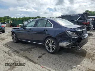 2016 Mercedes-Benz C 300 Luxury with VIN WDDWF4KB3GR139291, listed as a Copart auction lot 61221635 with 82,931 mi miles and Salvage title. Bid and sale history available at DreamBid. Image 2.