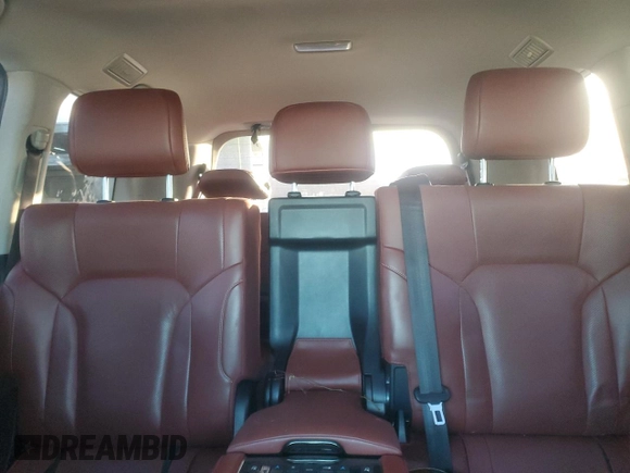 2018 Lexus LX 570 z VIN JTJHY7AX4J4260540, wystawiony jako Copart lot #42394315 z przebiegiem 63 202 mil mil oraz Szkoda całkowita • Salvage title. Historia ofert i sprzedaży dostępna na DreamBid. Obrazek 10.