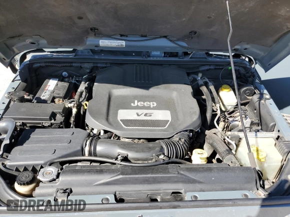 2015 Jeep Wrangler Unlimited Sahara with VIN 1C4BJWEGXFL624846, listed as a Copart auction lot 47949535 with 125,710 mi miles and Salvage Title. Bid and sale history available at carsss.com. Image 12.