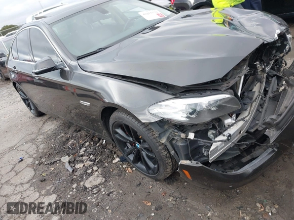 2014 BMW 5 Series 535i with VIN WBA5B1C51ED480639, listed as a IAAI auction lot 41257379 with Not Provided miles. Bid and sale history available at carsss.com. Image 1.