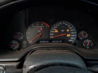 1998 Chevrolet Corvette with VIN 1G1YY22G9W5122927, listed as a Copart auction lot 44225405 with 151,319 mi miles and Salvage Title. Bid and sale history available at carsss.com. Image 9.