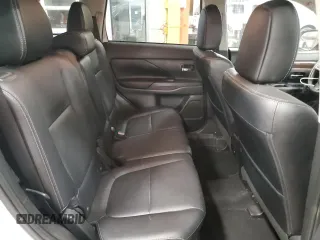 2015 Mitsubishi Outlander GT z VIN JA4JZ4AXXFZ013771, wystawiony jako Copart lot #60136855 z przebiegiem 175 489 mil mil oraz Szkoda całkowita • Salvage title. Historia ofert i sprzedaży dostępna na DreamBid. Obrazek 11.