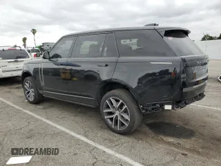 2024 Land Rover Range Rover SE z VIN SALKPBFU8RA253321, wystawiony jako Copart lot #52424685 z przebiegiem 10 418 mil mil oraz Szkoda całkowita • Salvage title. Historia ofert i sprzedaży dostępna na DreamBid. Obrazek 2.