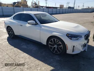 2023 BMW 2 Series 230i with VIN 3MW23CM04P8D07907, listed as a Copart auction lot 87959825 with 32,390 mi miles and Salvage Title. Bid and sale history available at carsss.com. Image 4.