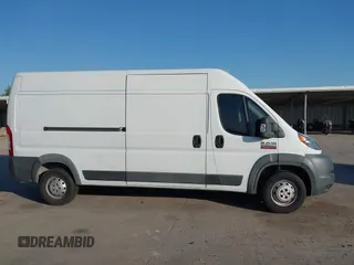 2015 Ram ProMaster Cargo z VIN 3C6TRVDG8FE501040, wystawiony jako IAAI lot #41973468 z przebiegiem 151 465 mil mil oraz . Historia ofert i sprzedaży dostępna na DreamBid. Obrazek 13.