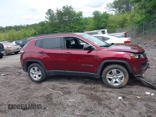 2022 Jeep Compass Latitude with VIN 3C4NJCBB9NT202123, listed as a IAAI auction lot 42234627 with 87,792 mi miles and . Bid and sale history available at DreamBid. Image 13.