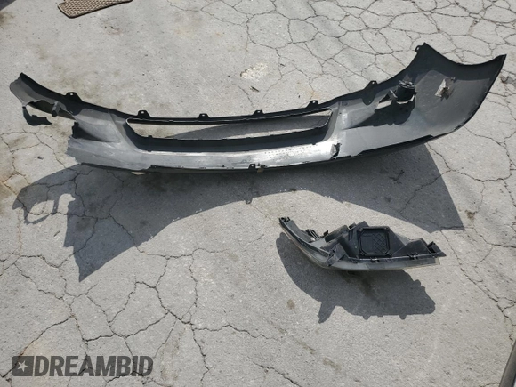 2014 Toyota Sienna XLE with VIN 5TDYK3DC2ES439353, listed as a Copart auction lot 54332275 with 130,312 mi miles and Salvage Title. Bid and sale history available at DreamBid. Image 13.