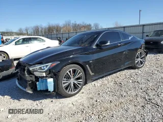 2019 Infiniti Q60 Luxe with VIN JN1EV7EL2KM290579, listed as a Copart auction lot 48195335 with 33,942 mi miles and Salvage Title. Bid and sale history available at carsss.com. Image 1.