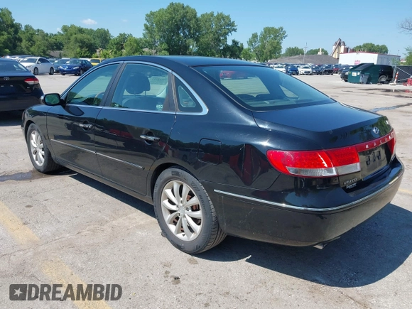 2007 Hyundai Azera SE with VIN KMHFC46F47A172875, listed as a IAAI auction lot 42632253 with 218,536 mi miles and . Bid and sale history available at DreamBid. Image 3.