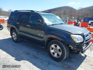 2006 Toyota 4Runner SR5 with VIN JTEBU14R868068919, listed as a IAAI auction lot 41889577 with 274,667 mi miles. Bid and sale history available at carsss.com. Image 1.