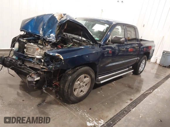 2005 Dodge Dakota SLT with VIN 1D7HW48N45S275932, listed as a IAAI auction lot 41763401 with 100,819 mi miles. Bid and sale history available at carsss.com. Image 19.