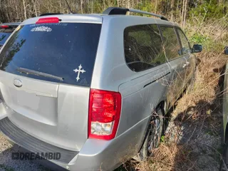 2014 Kia Sedona LX with VIN KNDMG4C7XE6540165, listed as a IAAI auction lot 41897493 with 187,743 mi miles. Bid and sale history available at carsss.com. Image 6.