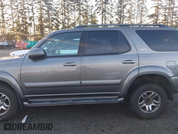 2005 Toyota Sequoia SR5 with VIN 5TDBT44A25S234574, listed as a IAAI auction lot 41033109 with 156,542 mi miles and . Bid and sale history available at DreamBid. Image 14.