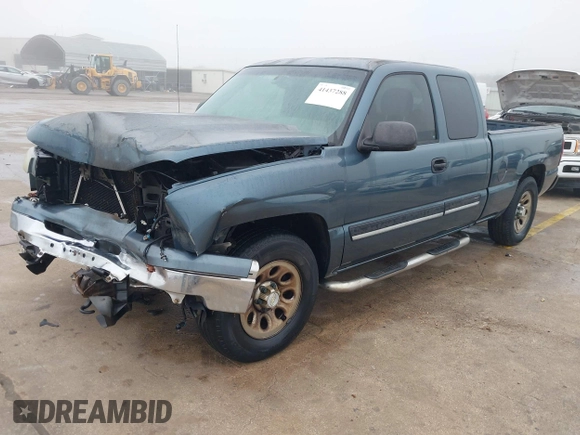 2006 Chevrolet Silverado 1500 Work Truck with VIN 1GCEC19X76Z128257, listed as a IAAI auction lot 41437288 with 201,791 mi miles. Bid and sale history available at carsss.com. Image 2.