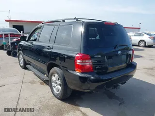 2003 Toyota Highlander with VIN JTEHF21A230116899, listed as a IAAI auction lot 41907528 with 328,672 mi miles. Bid and sale history available at carsss.com. Image 3.