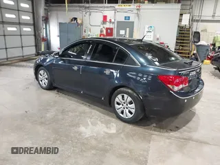 2014 Chevrolet Cruze LS z VIN 1G1PA5SH3E7473796, wystawiony jako IAAI lot #42191642 z przebiegiem 63 873 mil mil oraz . Historia ofert i sprzedaży dostępna na DreamBid. Obrazek 3.