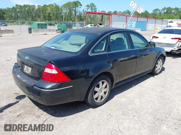 2006 Ford Five Hundred SE with VIN 1FAFP23186G166746, listed as a IAAI auction lot 42752431 with 136,469 mi miles and . Bid and sale history available at DreamBid. Image 4.