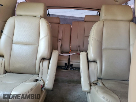 2011 GMC Yukon SLT with VIN 1GKS1CE07BR209738, listed as a Copart auction lot 68850304 with 229,148 mi miles and Clean Title. Bid and sale history available at carsss.com. Image 10.